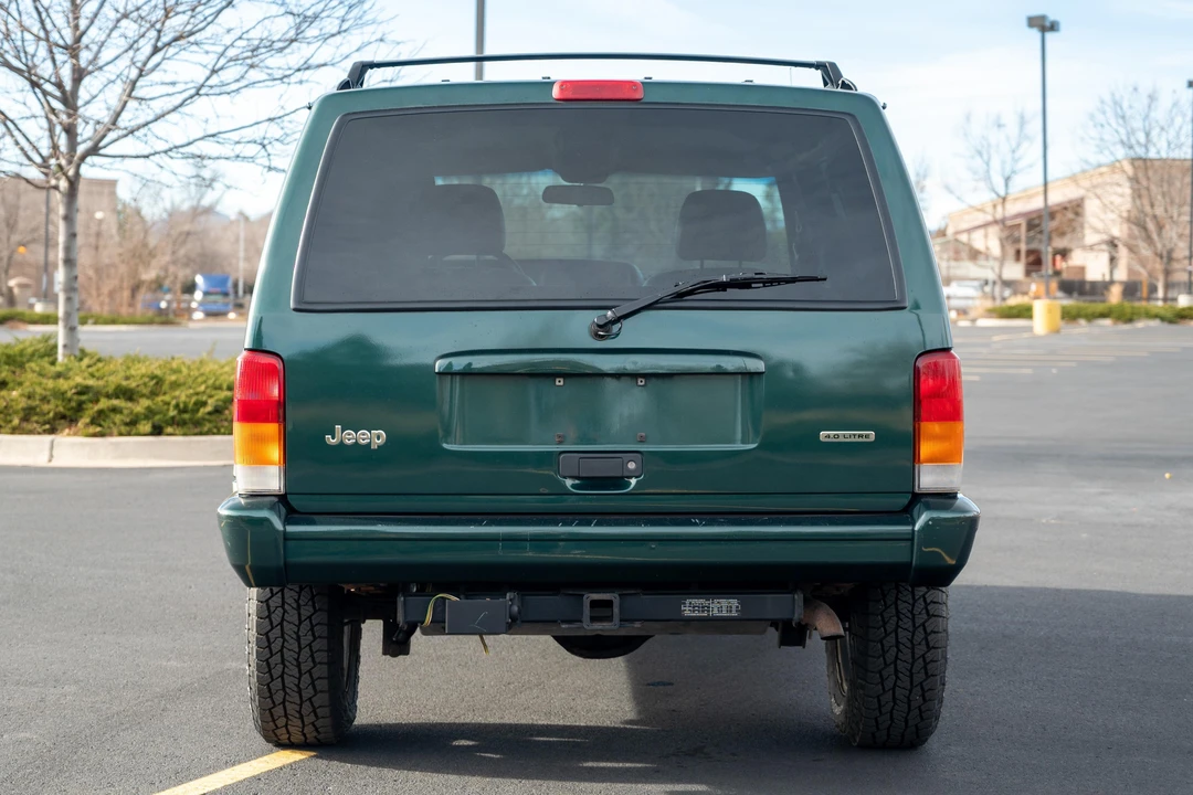 2001 Jeep XJ Cherokee - Image 5 of 31