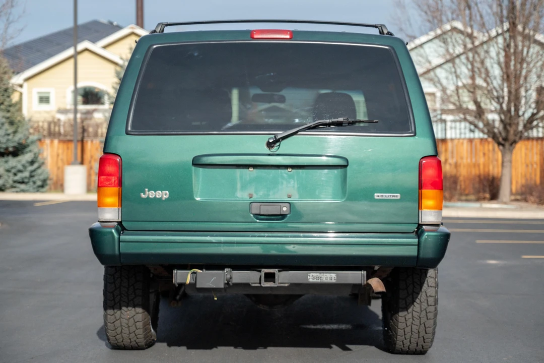 2001 Jeep XJ Cherokee - Image 9 of 31