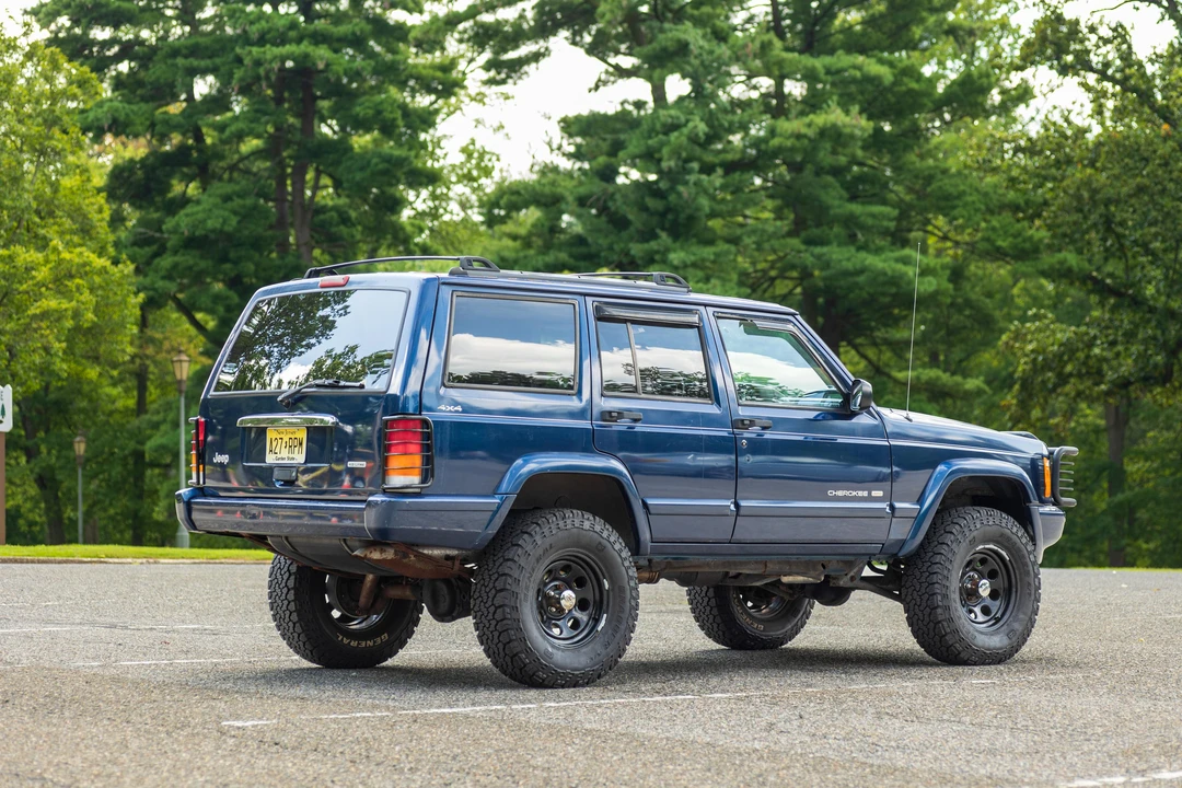 2001 Jeep XJ Cherokee - Image 11 of 31