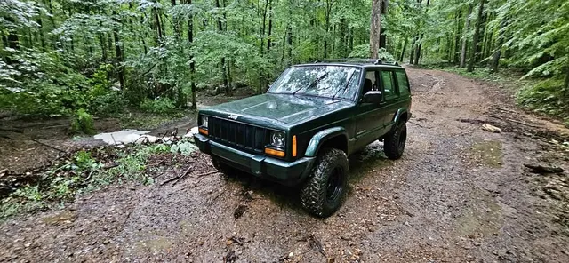 2001 Jeep Cherokee Limited Sport Utility 4D