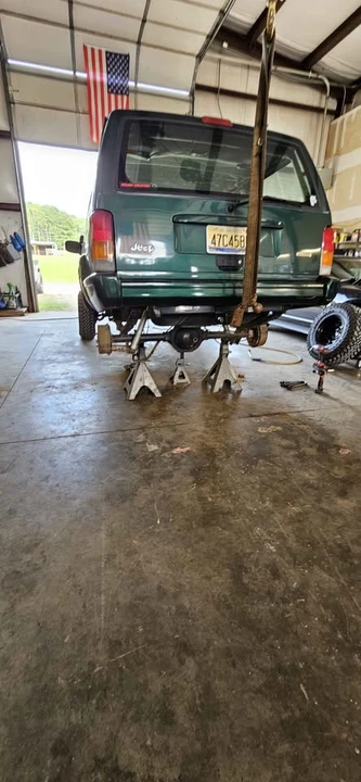2001 Jeep XJ Cherokee - Image 11 of 12