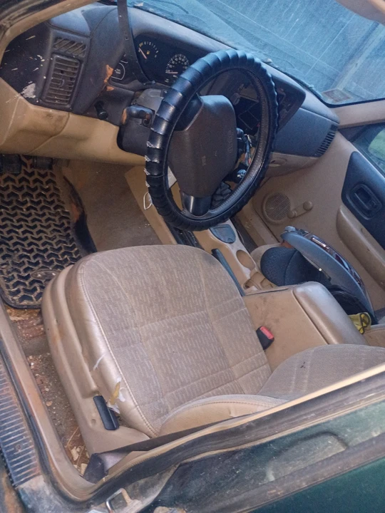 2001 Jeep XJ Cherokee - Image 13 of 23