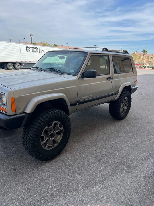 2001 Jeep XJ Cherokee - Image 13 of 21