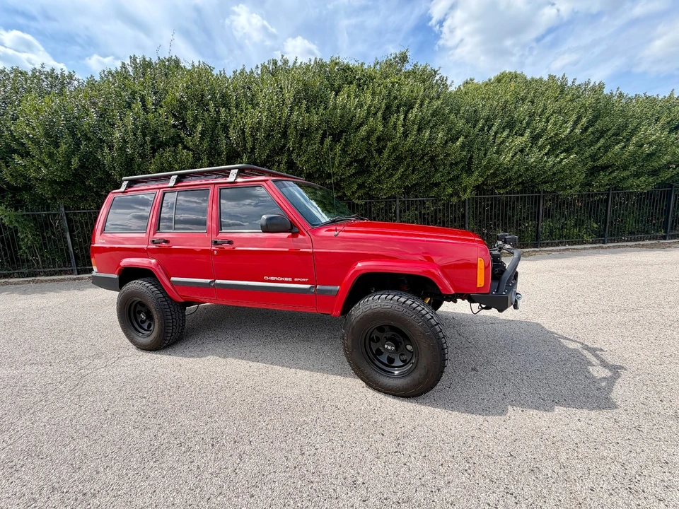 2001 Jeep XJ Cherokee - Image 2 of 21