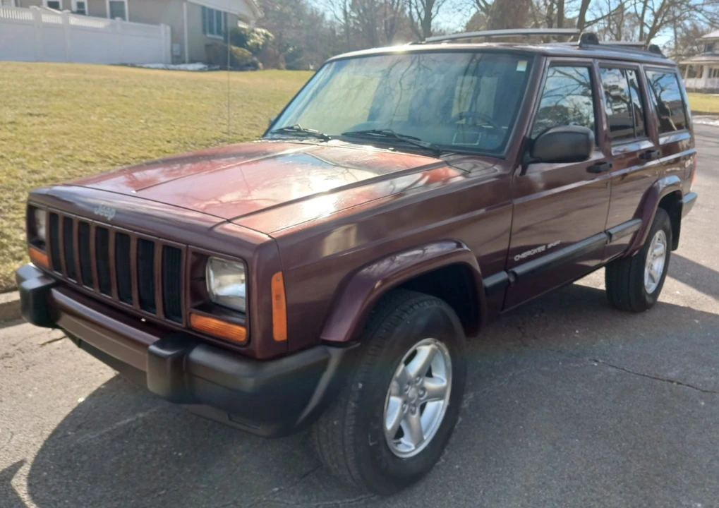 2001 Jeep XJ Cherokee - Image 2 of 10