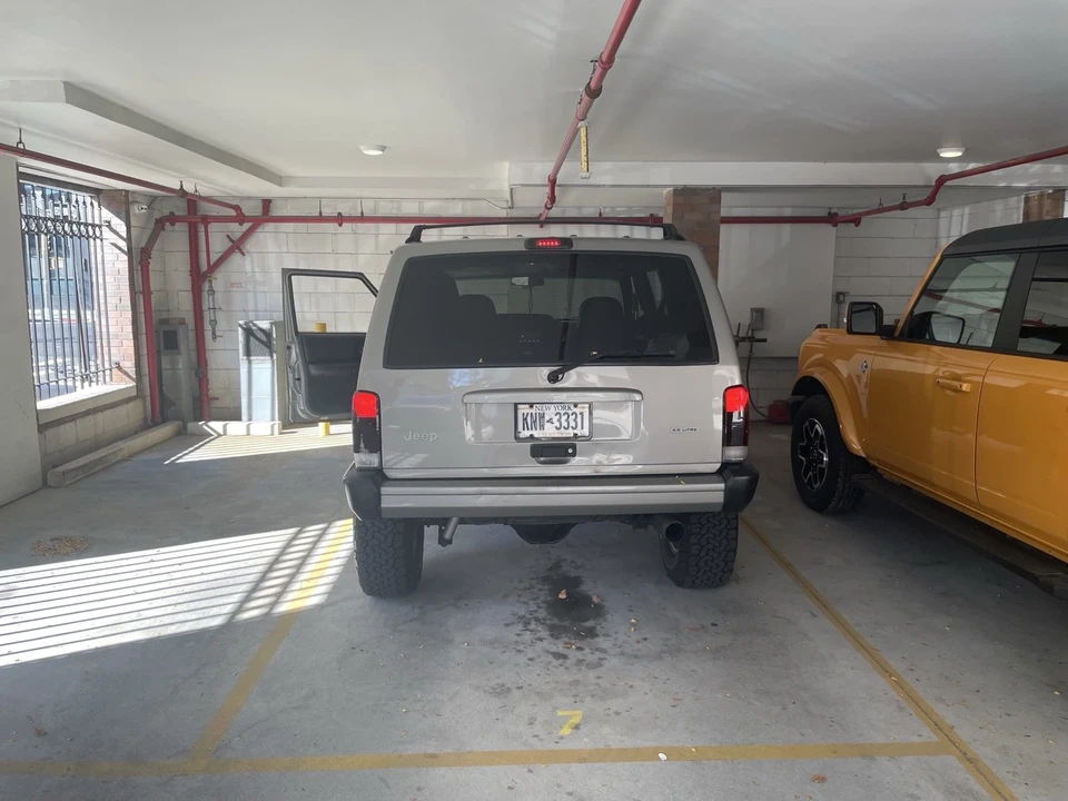 2001 Jeep XJ Cherokee - Image 7 of 21