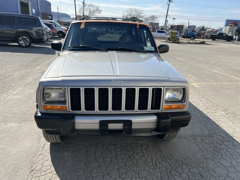 2001 Jeep XJ Cherokee - Image 10 of 21