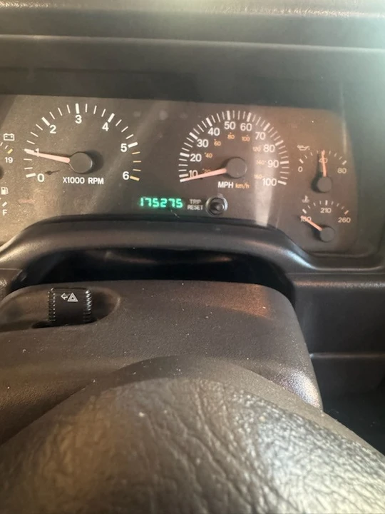 2001 Jeep XJ Cherokee - Image 6 of 15