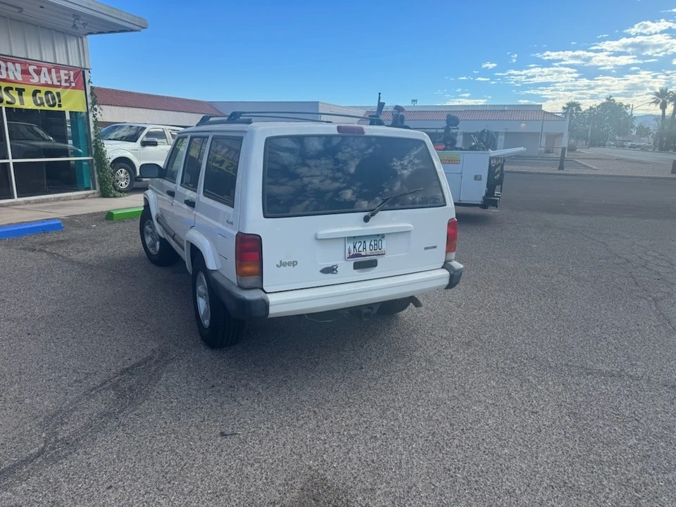 2001 Jeep XJ Cherokee - Image 3 of 15