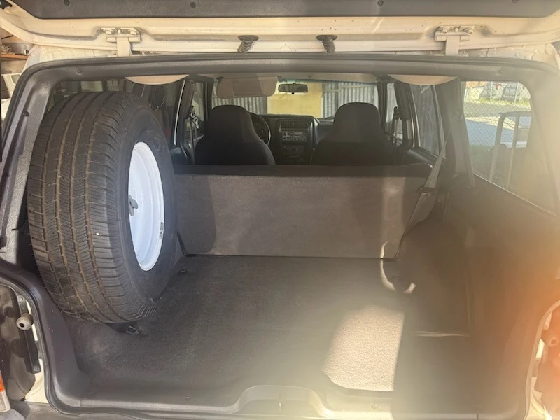 2001 Jeep XJ Cherokee - Image 11 of 15