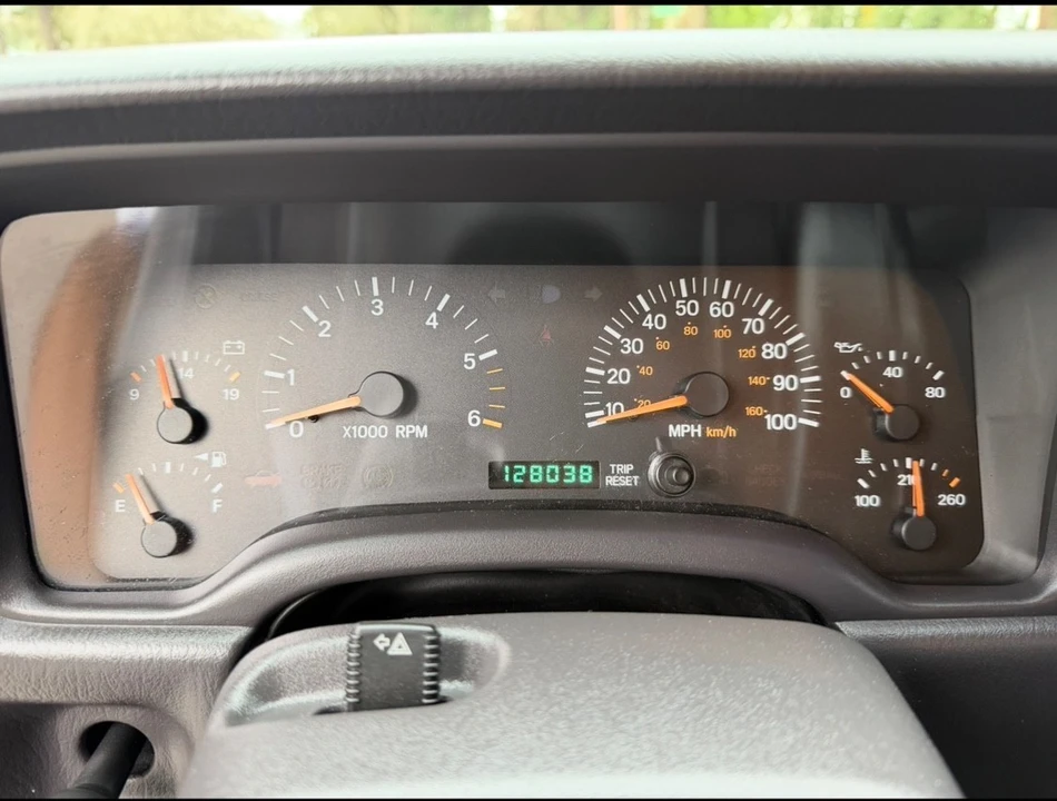 2001 Jeep XJ Cherokee - Image 15 of 31