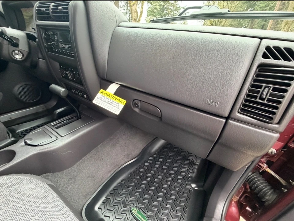 2001 Jeep XJ Cherokee - Image 20 of 31
