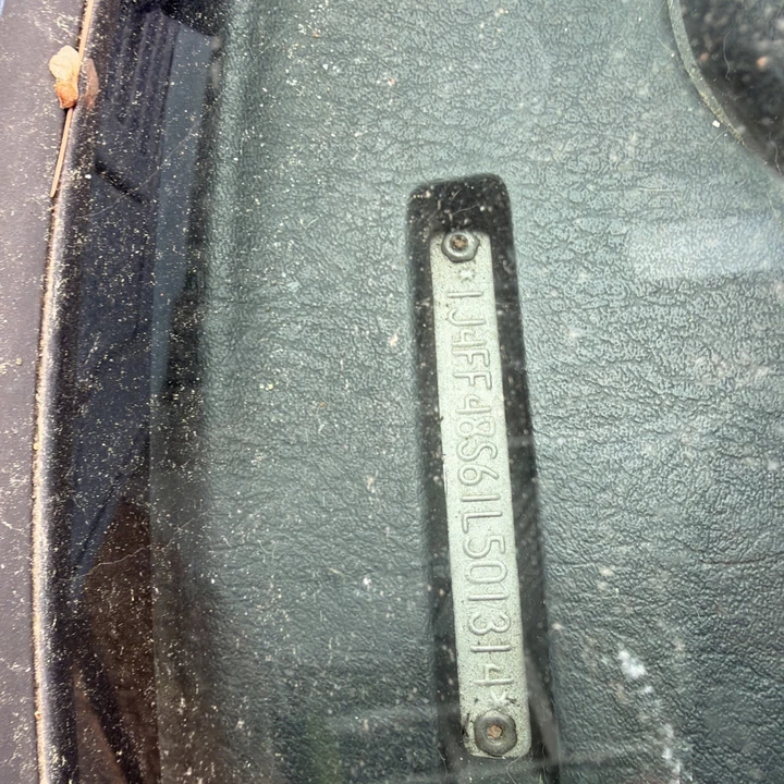 2001 Jeep XJ Cherokee - Image 21 of 31