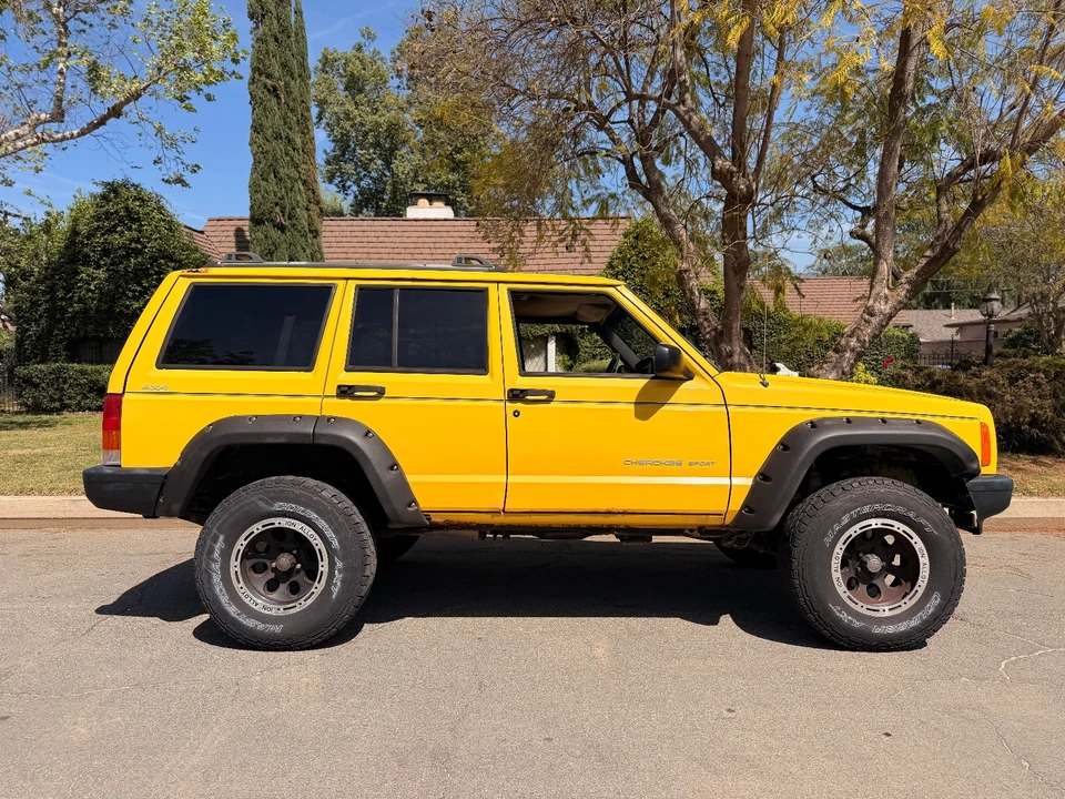 2001 Jeep XJ Cherokee - Image 5 of 12
