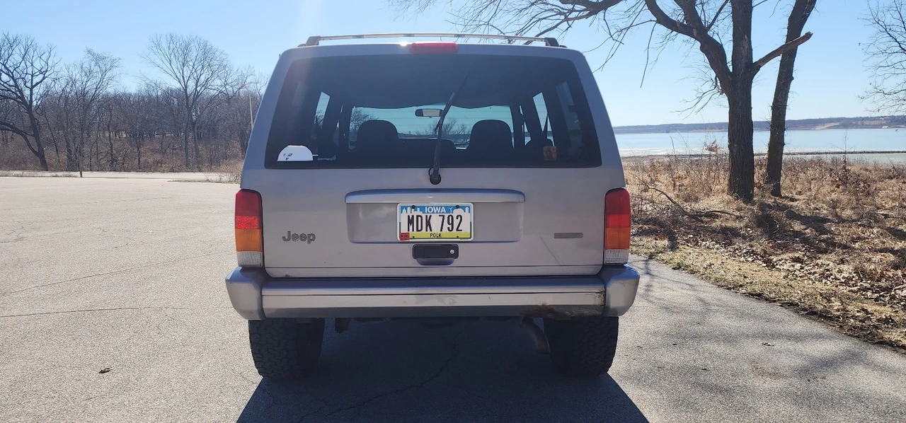 2001 Jeep XJ Cherokee - Image 5 of 9