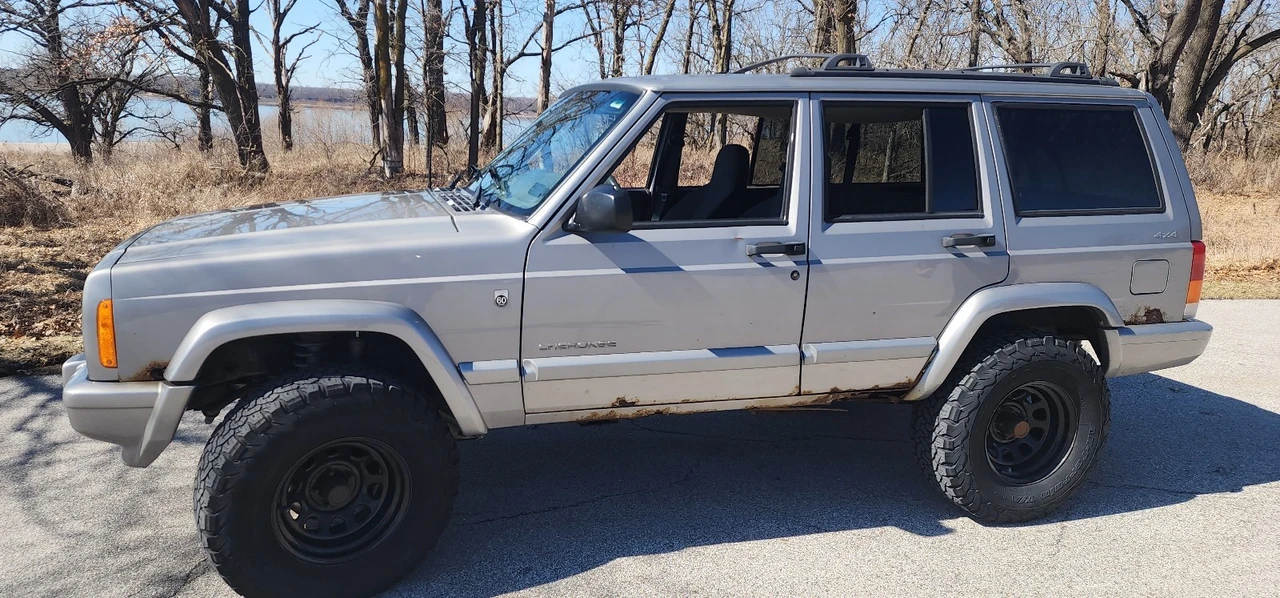 2001 Jeep XJ Cherokee - Image 4 of 9