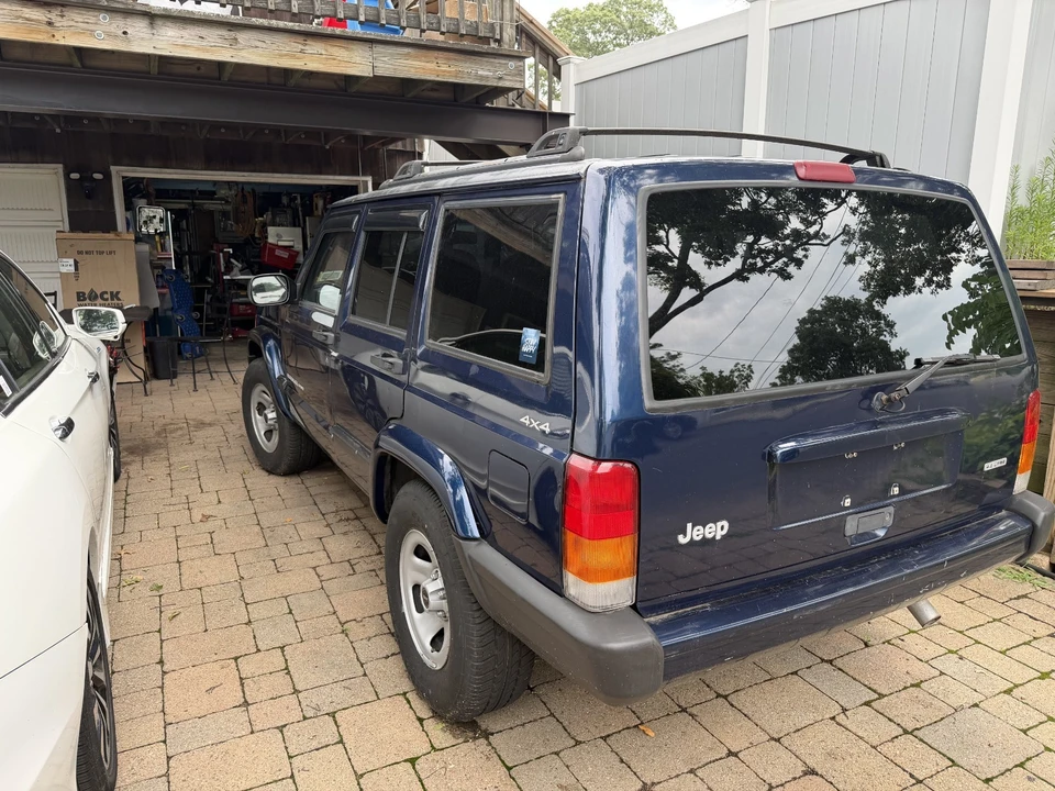 2001 Jeep XJ Cherokee - Image 6 of 18