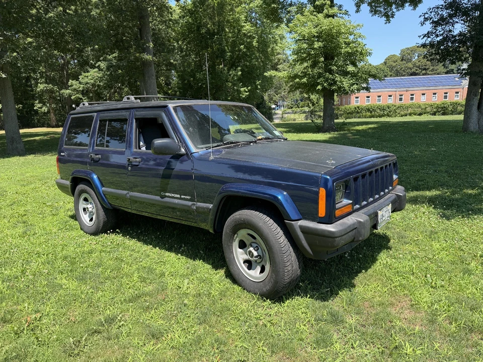 2001 Jeep XJ Cherokee - Image 3 of 18