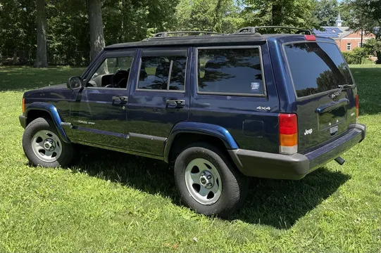 2001 Jeep Cherokee Sport