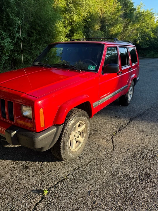 2001 Jeep XJ Cherokee - Image 7 of 10