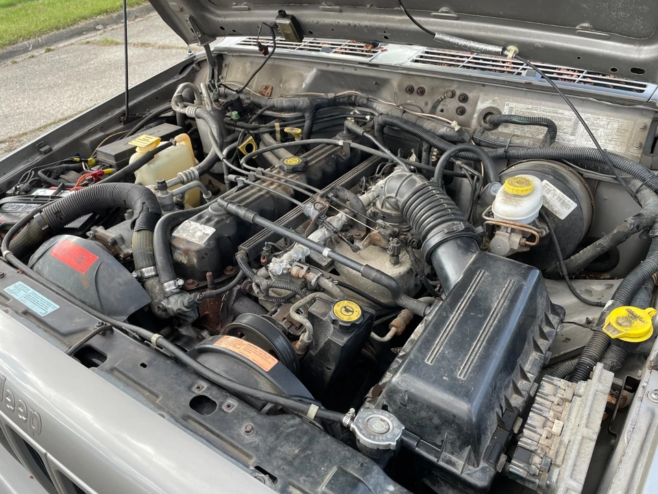2001 Jeep XJ Cherokee - Image 14 of 20