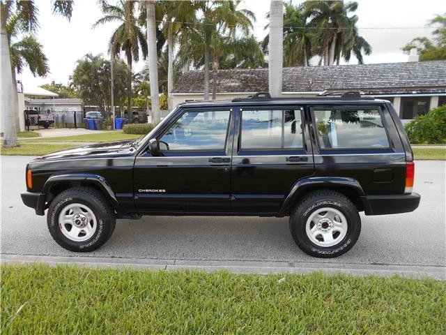 2001 Jeep XJ Cherokee - Image 7 of 12