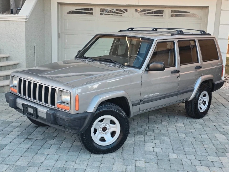 2001 Jeep XJ Cherokee - Image 3 of 21