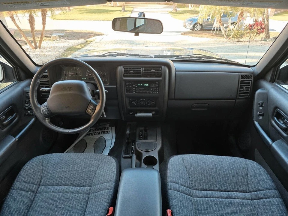 2001 Jeep XJ Cherokee - Image 13 of 21