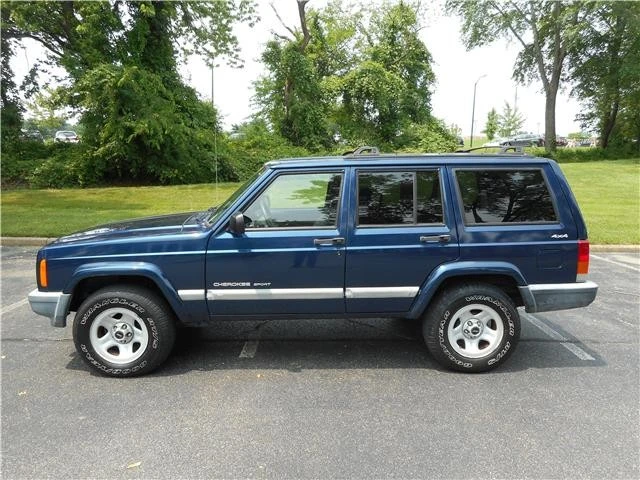 2001 Jeep XJ Cherokee - Image 8 of 12