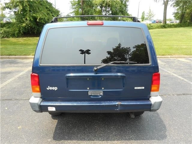 2001 Jeep XJ Cherokee - Image 5 of 12