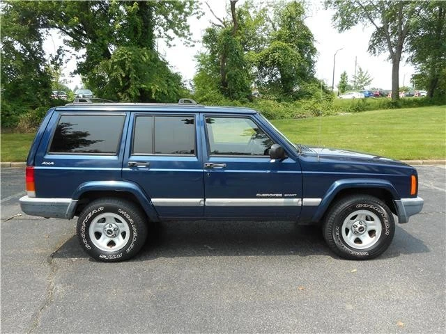 2001 Jeep XJ Cherokee - Image 2 of 12