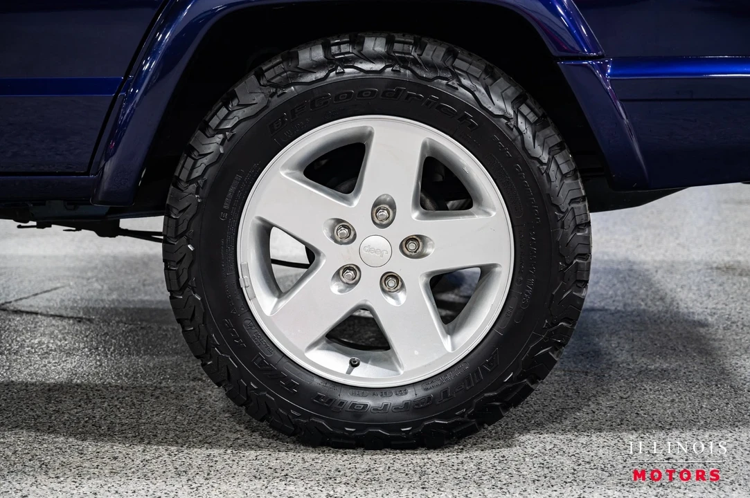 2001 Jeep XJ Cherokee - Image 10 of 21