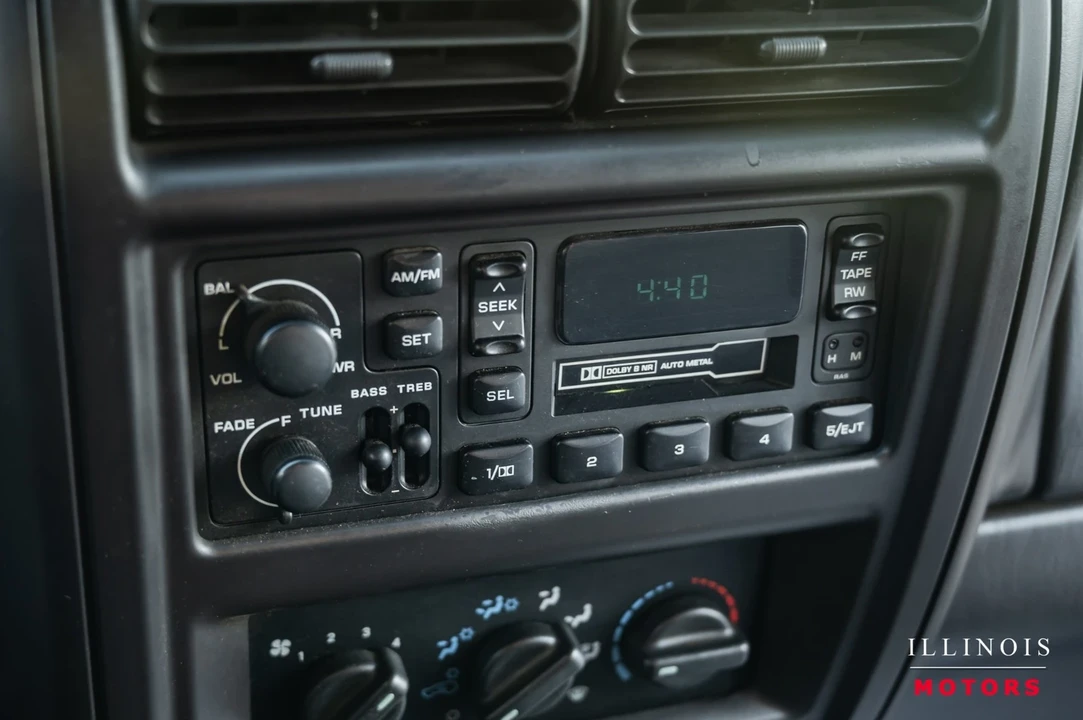 2001 Jeep XJ Cherokee - Image 21 of 21
