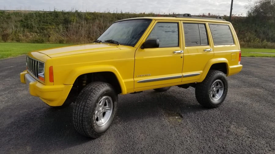 2001 Jeep XJ Cherokee - Image 2 of 12