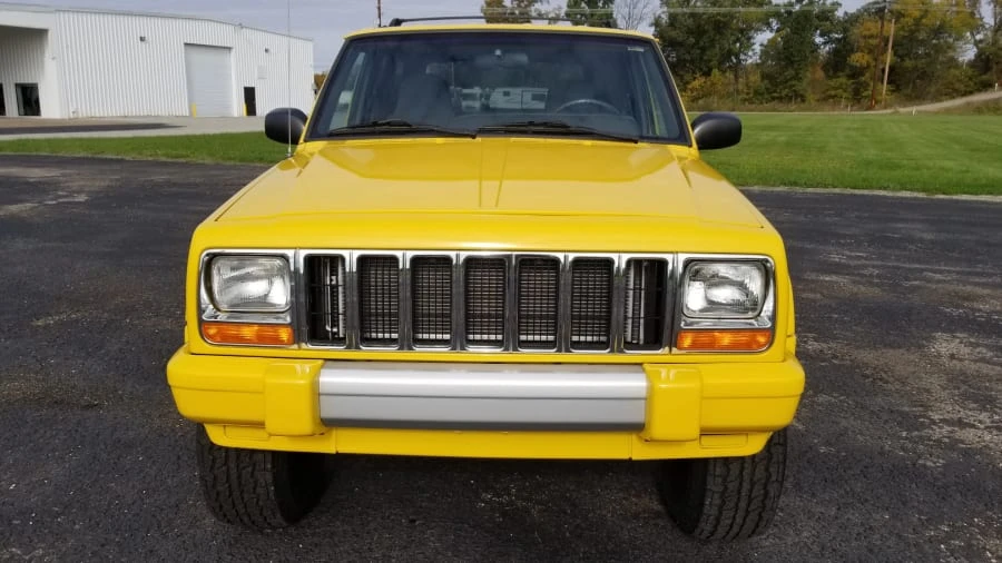2001 Jeep XJ Cherokee - Image 10 of 12