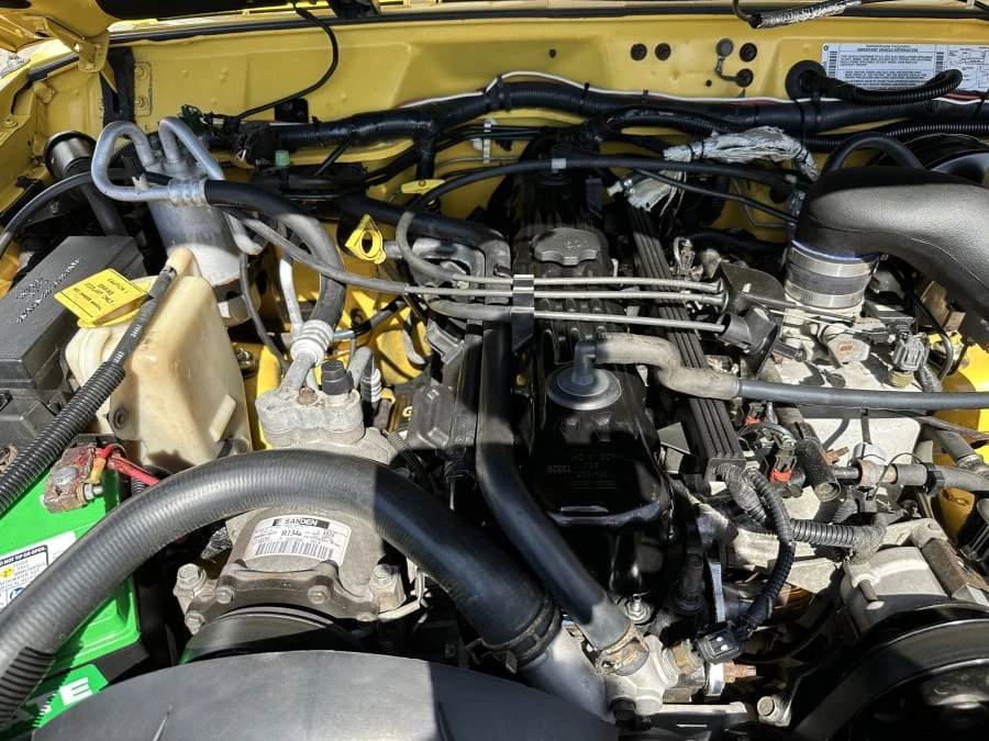 2001 Jeep XJ Cherokee - Image 27 of 31