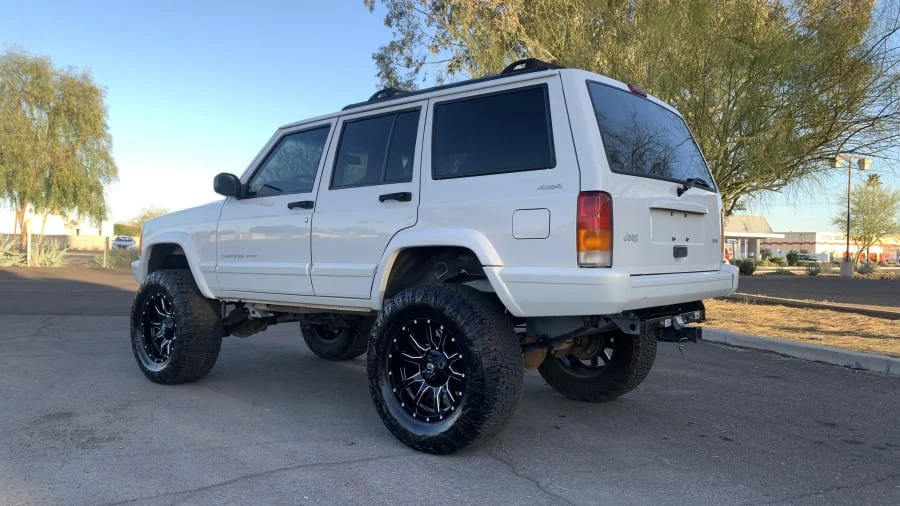 2001 Jeep XJ Cherokee - Image 5 of 11