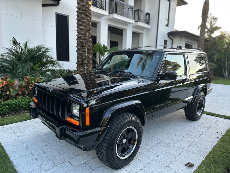 2001 Jeep XJ Cherokee - Image 11 of 31