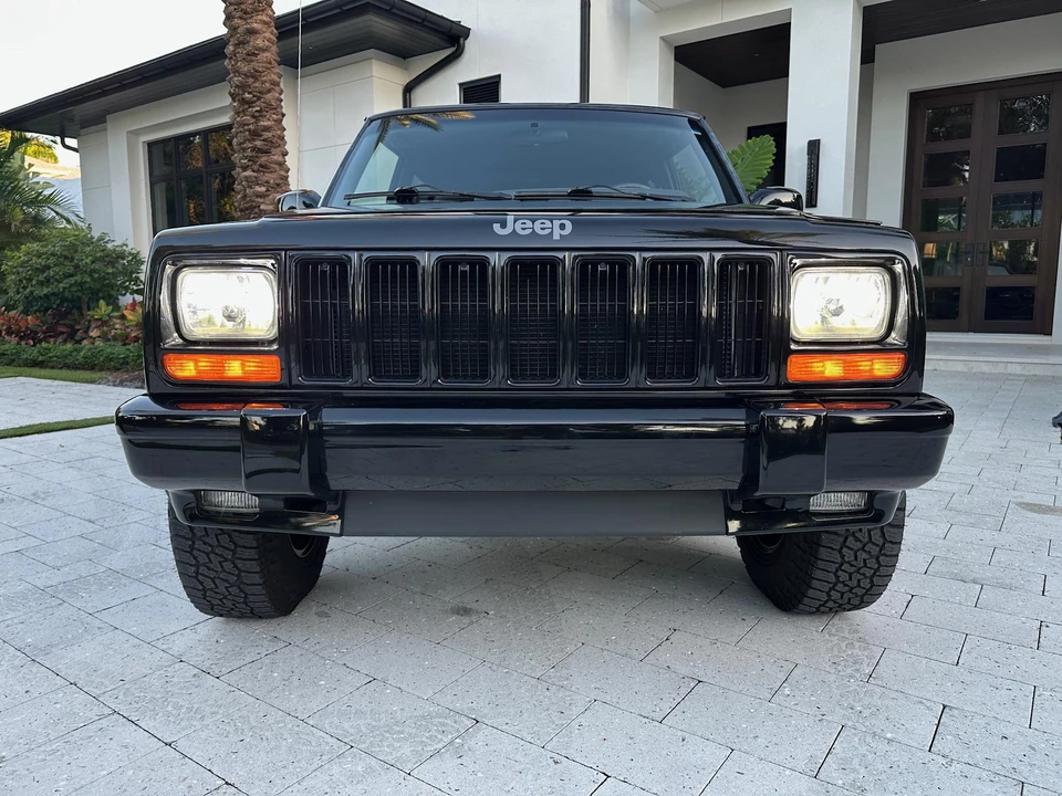 2001 Jeep XJ Cherokee - Image 7 of 31