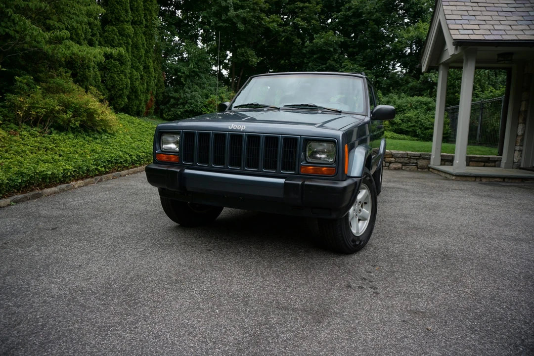 2001 Jeep XJ Cherokee - Image 30 of 31