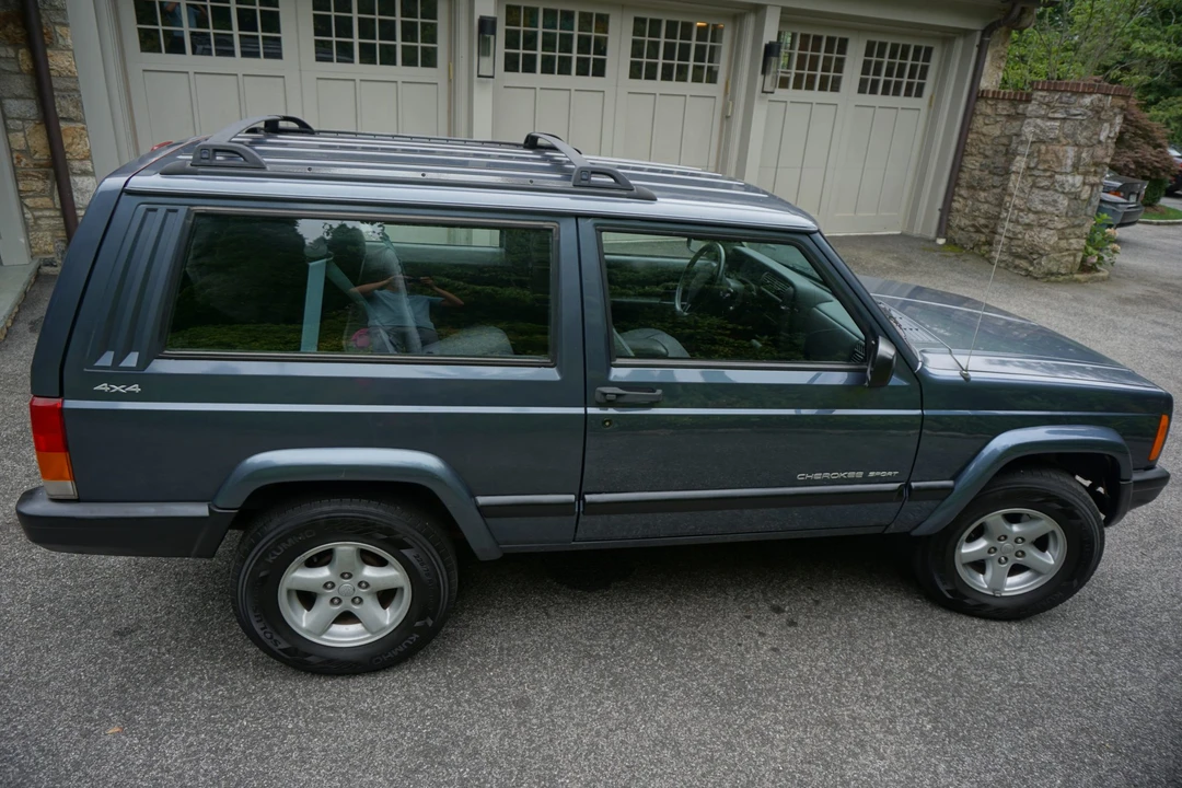 2001 Jeep XJ Cherokee - Image 20 of 31