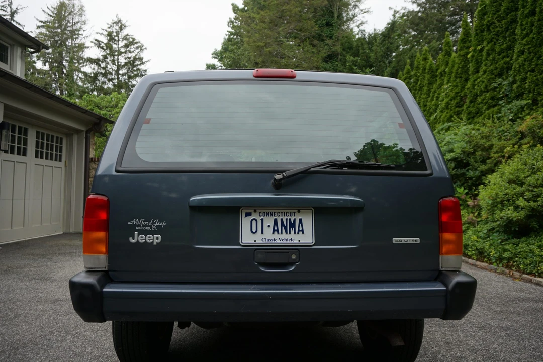 2001 Jeep XJ Cherokee - Image 16 of 31