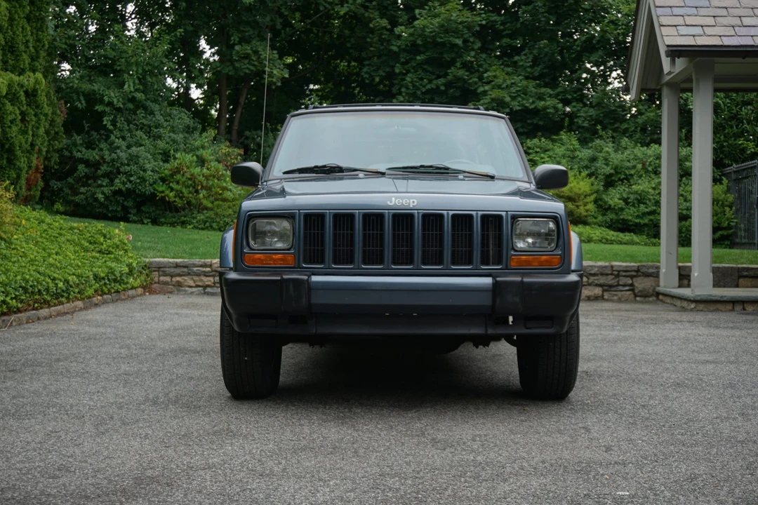 2001 Jeep XJ Cherokee - Image 27 of 31