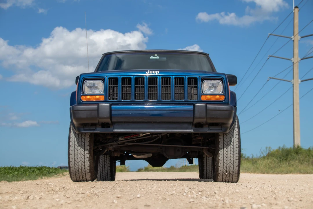 2001 Jeep XJ Cherokee - Image 7 of 31