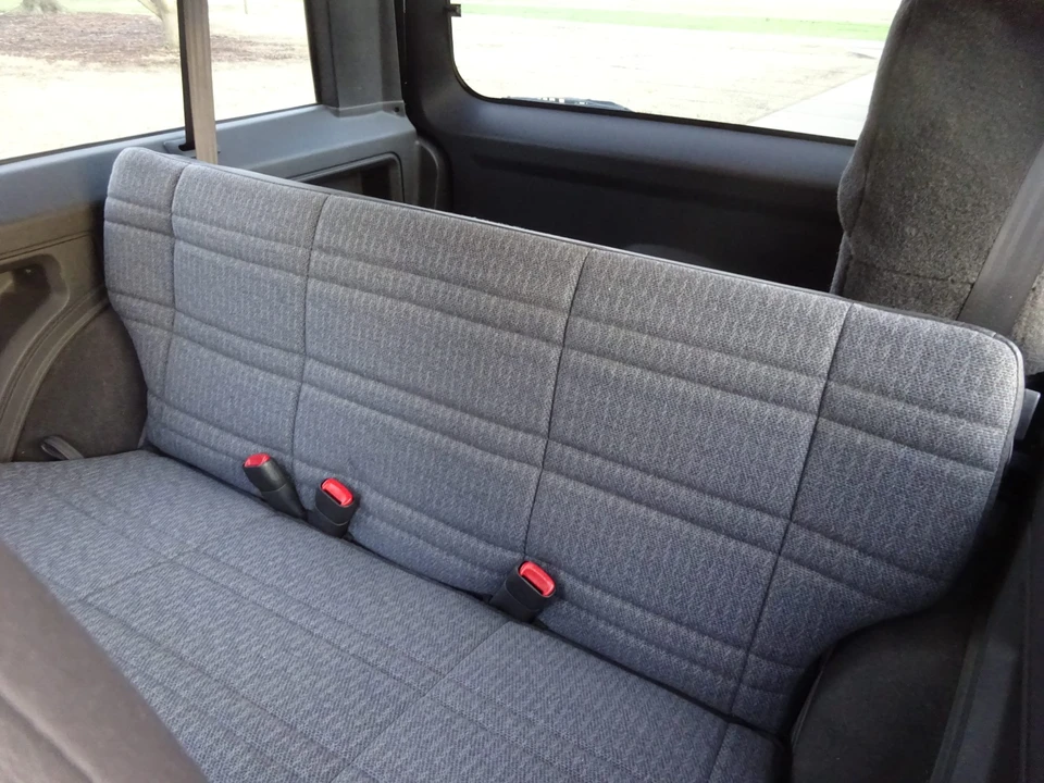 2001 Jeep XJ Cherokee - Image 19 of 31