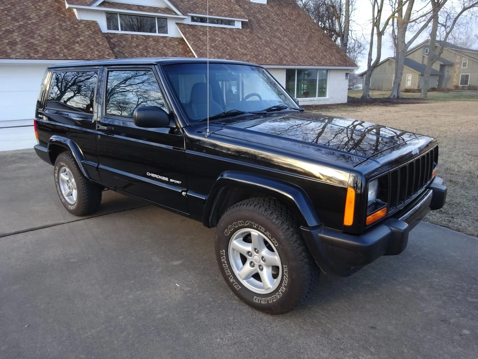 2001 Jeep XJ Cherokee - Image 4 of 31