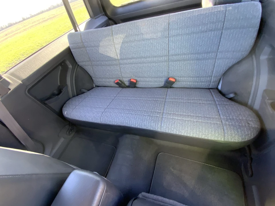 2001 Jeep XJ Cherokee - Image 20 of 31