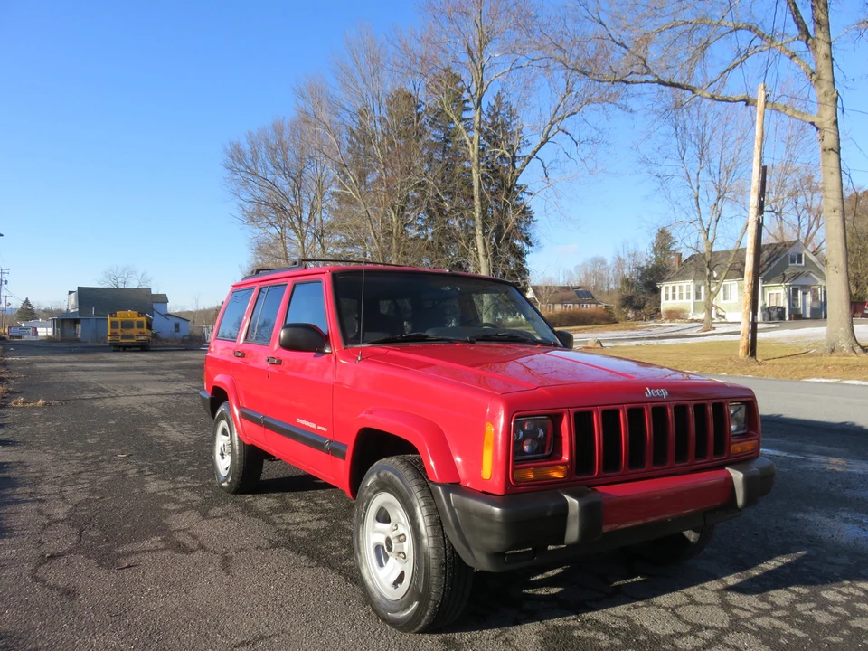 2001 Jeep XJ Cherokee - Image 6 of 31