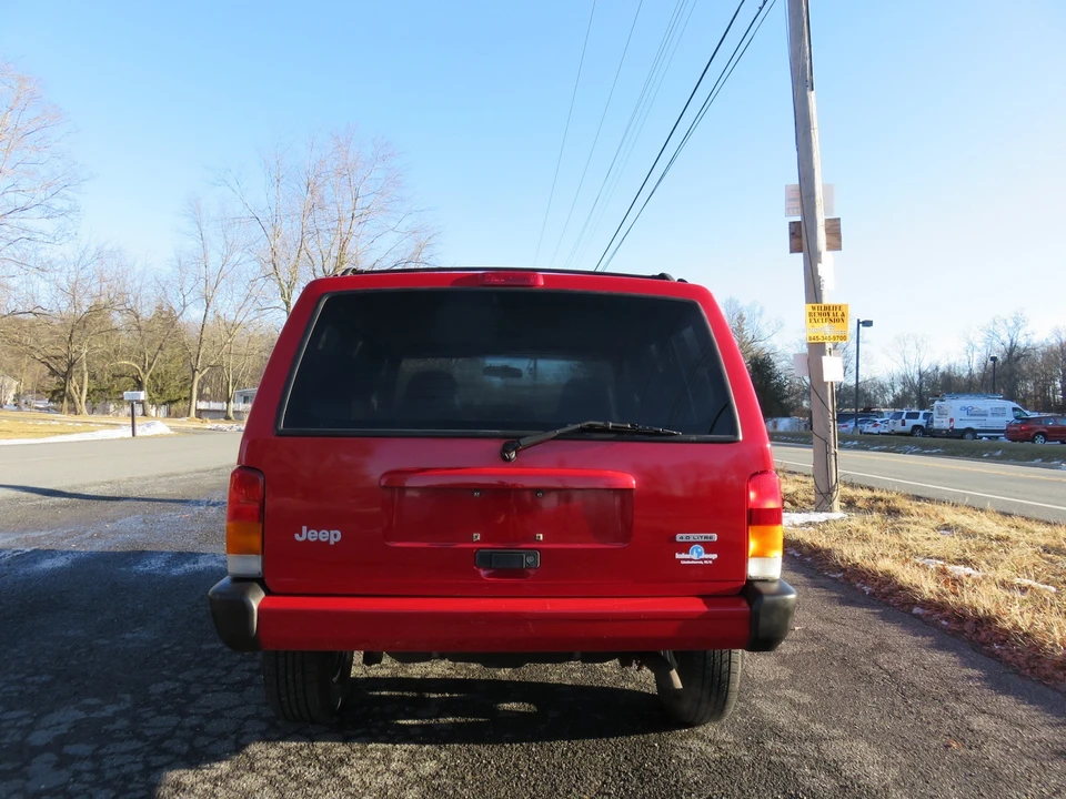 2001 Jeep XJ Cherokee - Image 11 of 31
