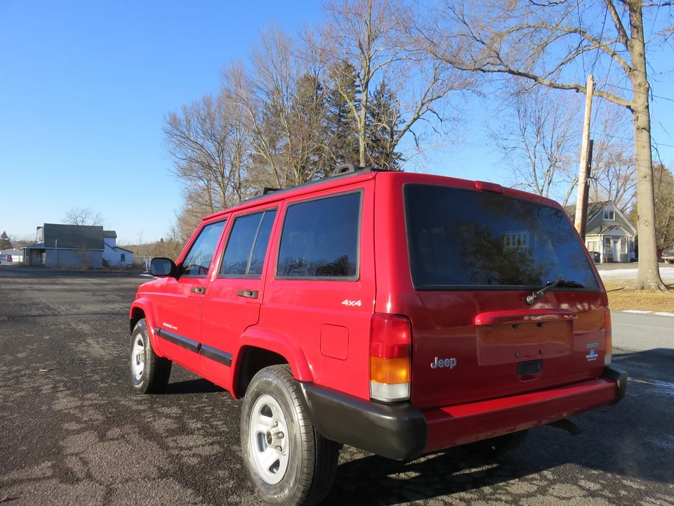 2001 Jeep XJ Cherokee - Image 12 of 31